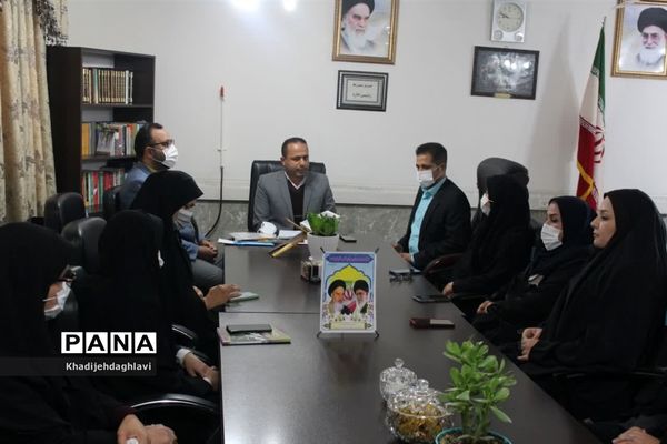 تقدیر از بانوان فرهنگی آموزش و پرورش شهرستان حمیدیه