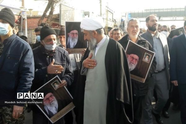 راهپیمایی باشکوه مردم غیور شهرستان قرچک