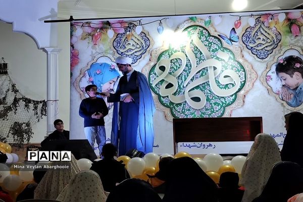 جشن ولادت حضرت زهرا (س) در مسجد علی بن موسی الرضا (ع) پیشوا