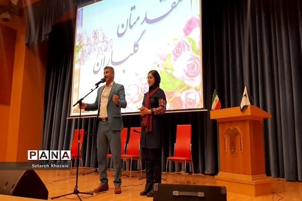 مراسم روز مادر دبستان احدیان در فرهنگسرای آریو مصلی نژاد