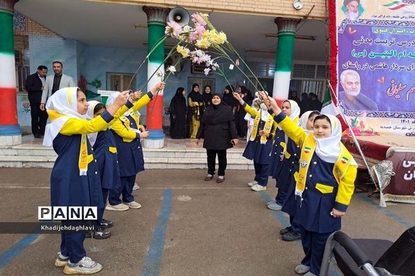 افتتاح دو سالن ورزشی درون مدرسه‌ای در شهرستان حمیدیه