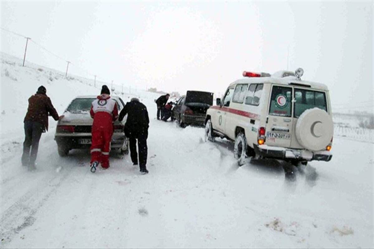 امدادرسانی به 26هزار نفر و اسکان اضطراری ۳هزار هموطن در برف و کولاک