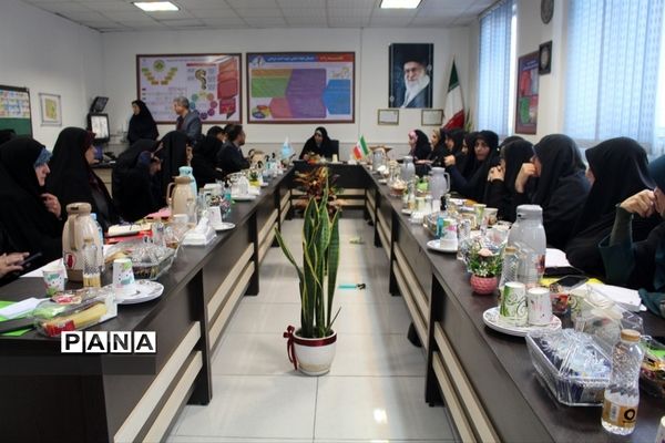دومین نشست شورای معاونت آموزش ابتدایی شهر تهران