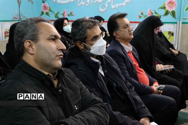 برگزاری مراسم تقدیر از مدیران خادم‌الحسینی  در دبستان موجانی ناحیه 2 شهرری