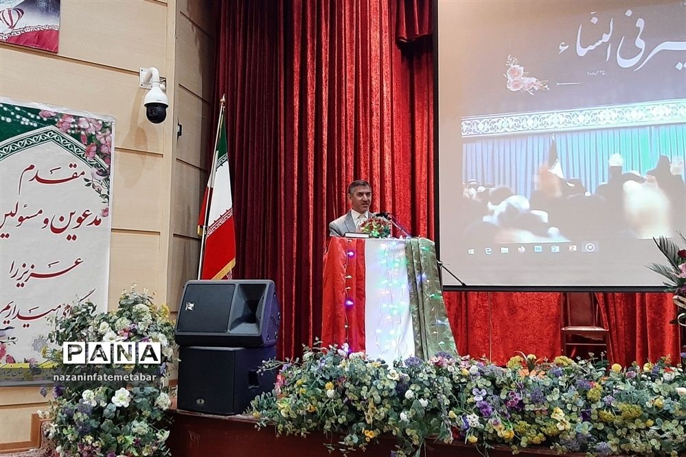 برگزاری همایش بزرگ والدین و فرزندان در فیروزکوه