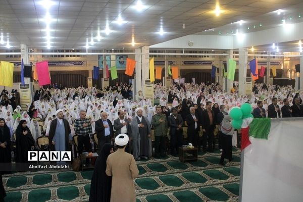 جشن تکلیف ۲هزار دانش‌آموز دختر بوشهری