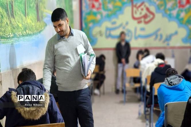 پایان رقابت داوطلبان کنکور سراسری در شهرستان بهارستان