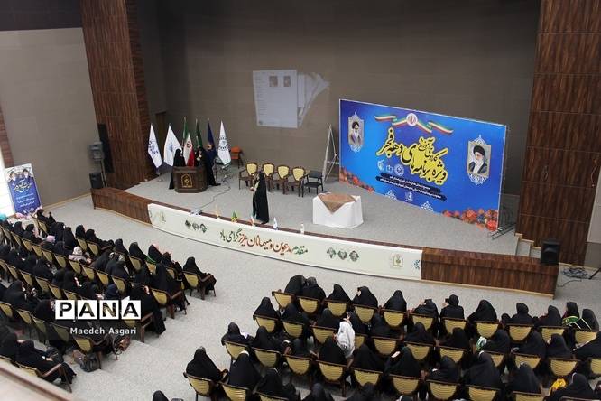 کاردوی آموزشی نمایشگاه مدرسه انقلاب ویژه دختران در قم-3
