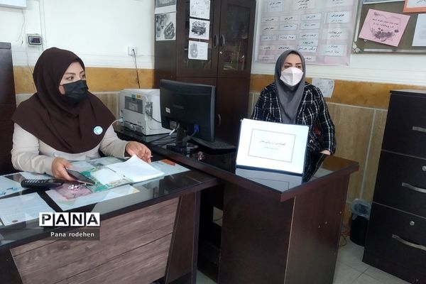 برگزاری جلسات  پیش‌اجلاس و کمیته نماز در مدارس رودهن