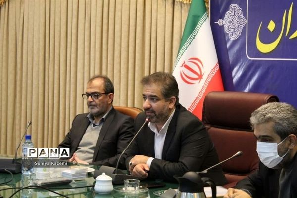 نشست دهه هشتادی‌ها با استاندار مازندران