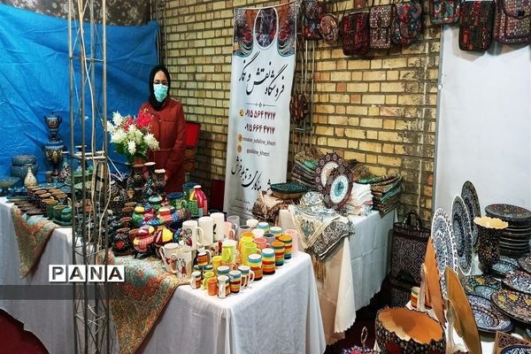 ‌‌نمایشگاه صنایع‌دستی، سوغات و هدایا در شهرستان قاین