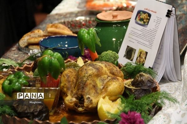 جشنواره غذاهای محلی در آموزش و پرورش منطقه ۱۳