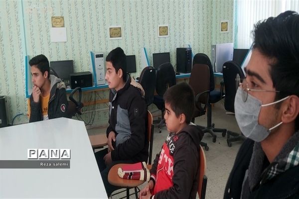 کارگاه آموزشی نشریه امور جوانان خلیل آباد