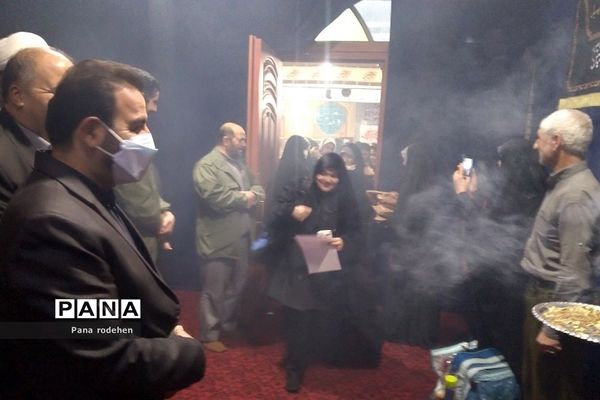 اعزام دانش‌آموزان به اردوی راهیان نور در رودهن