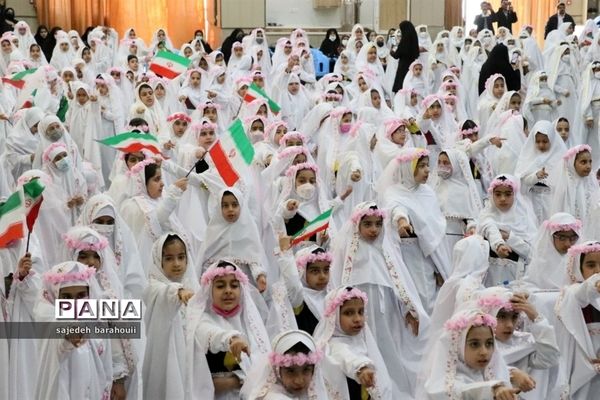 جشن تکلیف دختران مدارس ناحیه دو زاهدان