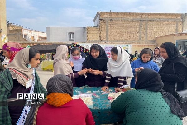 برگزاری بازارچه کسب و کار دانش‌آموزی در دبستان کوکب شهرستان بهبهان