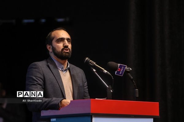 آیین اختتامیه بیستمین دوره جشنواره ملی کتاب رشد