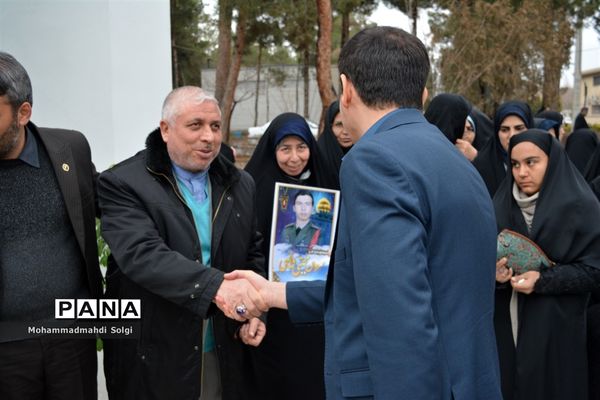 مراسم افتتاحیه حسینیه دانش‌آموزی ثامن الحجج در اردوگاه منتظری شهرستان شهریار