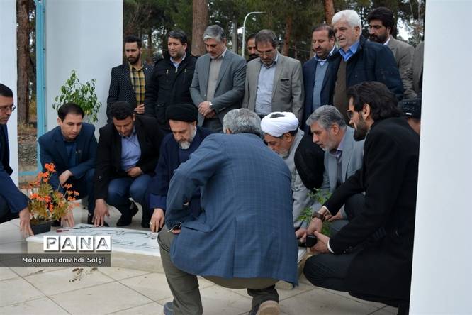 مراسم افتتاحیه حسینیه دانشآموزی ثامن الحجج در اردوگاه منتظری شهرستان شهریار