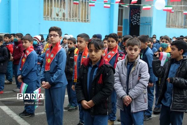 نواخته شدن زنگ انقلاب در مدارس محمودآباد