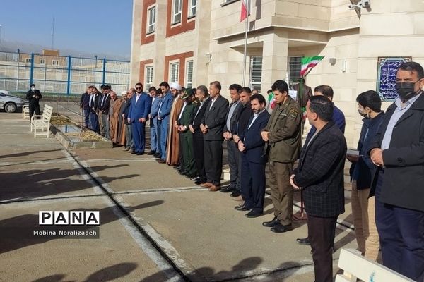 نواخته شدن زنگ انقلاب در شهرستان بدره استان ایلام