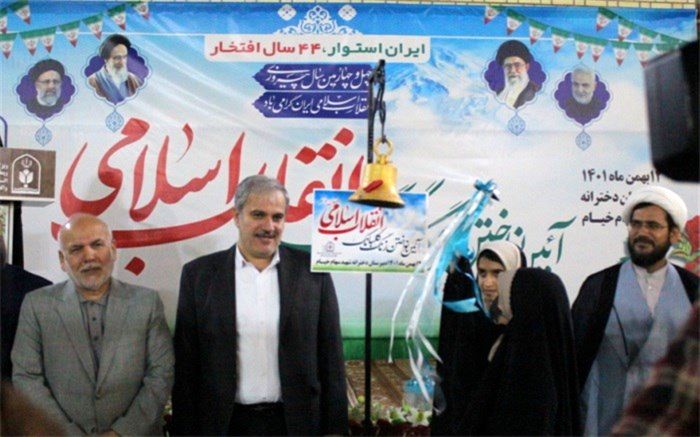 گلبانگ انقلاب در ۲ هزار و ۲۰۰ مدرسه استان بوشهر نواخته شد