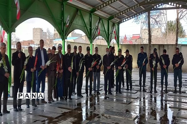 برگزاری مراسم غبار‌روبی مزار شهدای شهرستان نظرآباد