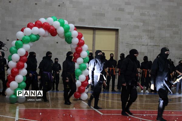 همایش همگانی «ورزش، عزت و افتخار» در کرمانشاه