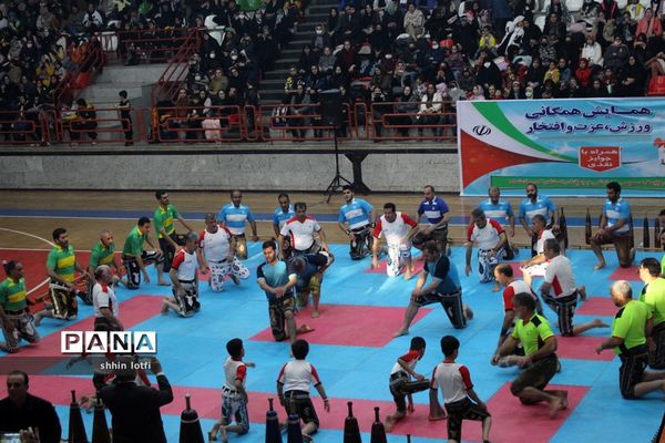 همایش همگانی «ورزش، عزت و افتخار» در کرمانشاه