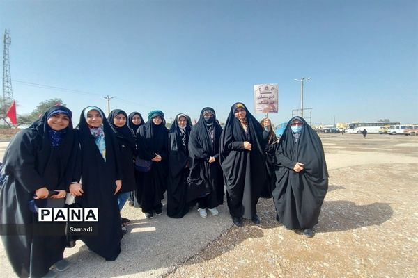 حضور سفیران نور منطقه ۱۳ تهران در اردوی راهیان نور