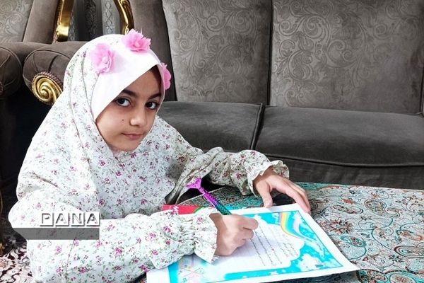 حضور دانش‌آموزان پایه سوم بهارستان ۲ در بیت رهبری