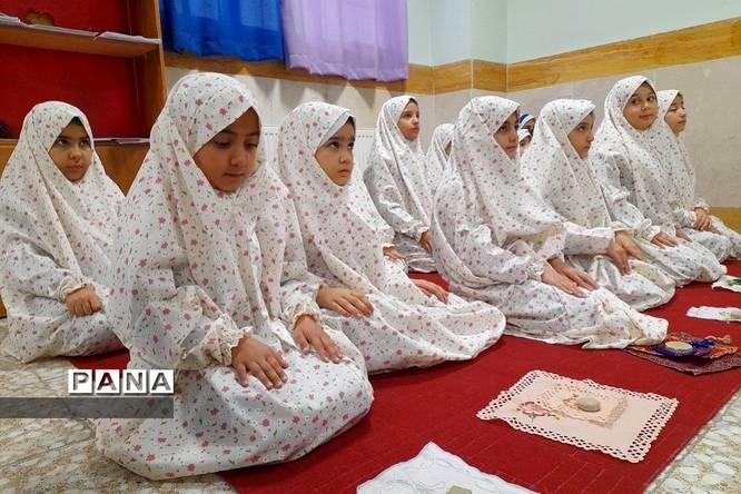 حضور دانشآموزان پایه سوم بهارستان ۲ در بیت رهبری