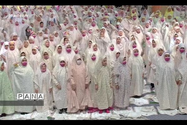 حضور دانش‌آموزان پایه سوم بهارستان ۲ در بیت رهبری