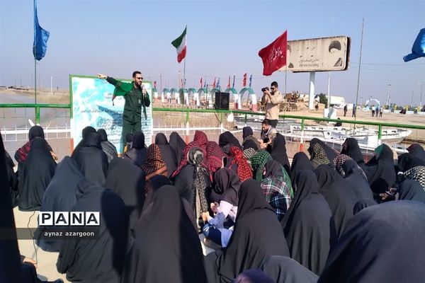 حضور دانش‌آموزان قائمشهری در اروندکنار