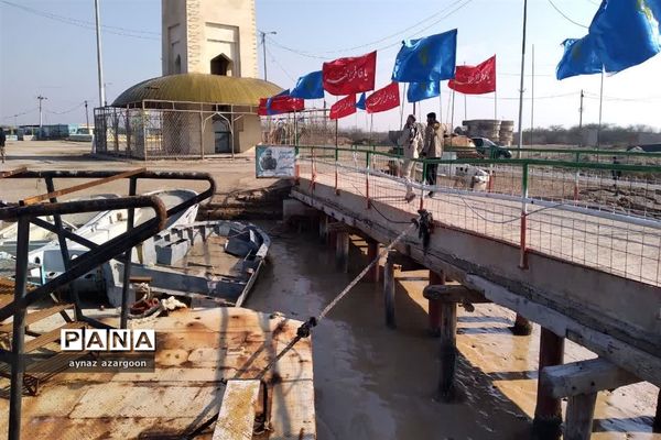 حضور دانش‌آموزان قائمشهری در اروندکنار