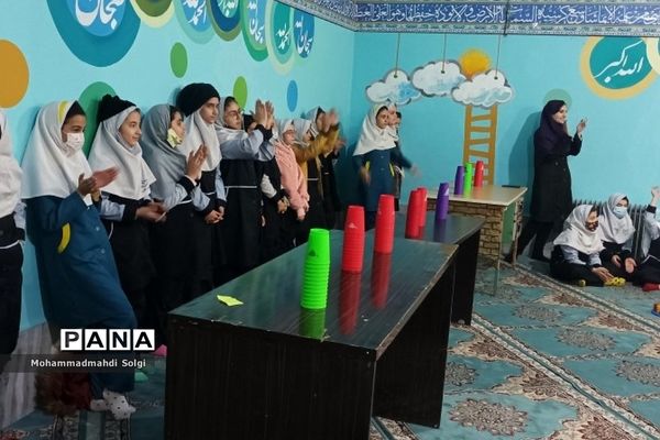 برگزاری اردوی بازی‌های فکری به مناسبت گرامیداشت دهه فجر