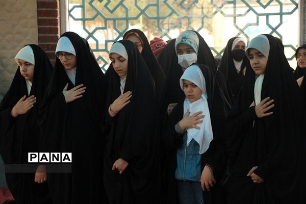 آیین غبارروبی و گلباران قبور مطهر شهدای گمنام در البرز