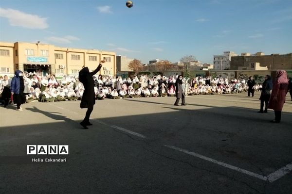 جشنواره ورزشی دانش‌آموزان و دبیران آموزشگاه الله اکبر اسلامشهر