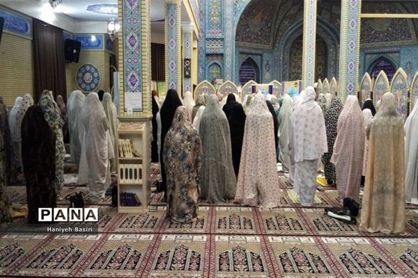 برگزاری مراسم اعتکاف با هدف تبیین اخلاق و معنویت نوجوانان دهه هشتادی در مسجد سید الشهدا
