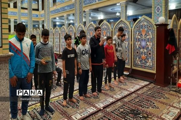 برگزاری مراسم اعتکاف با هدف تبیین اخلاق و معنویت نوجوانان دهه هشتادی در مسجد سید الشهدا
