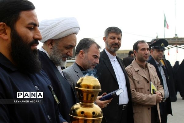 مراسم بدرقه اردوی «زیارت‌‌اولی‌ها» به مقصد مشهد مقدس