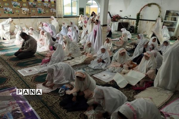 برگزاری مراسم معنوی و پرنشاط جشن تکلیف در منطقه کهریزک