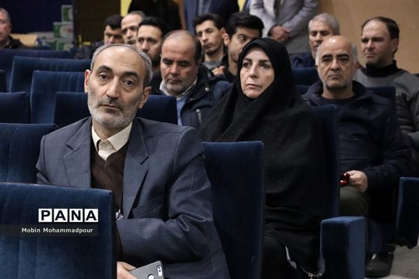 جشن انقلاب کارکنان ستادی اداره‌کل آموزش و پرورش آذربایجان شرقی