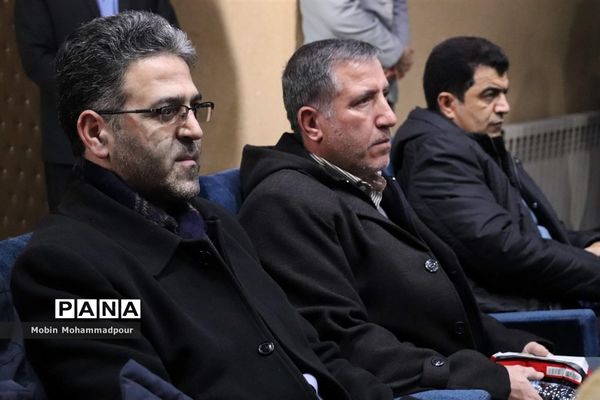 جشن انقلاب کارکنان ستادی اداره‌کل آموزش و پرورش آذربایجان شرقی