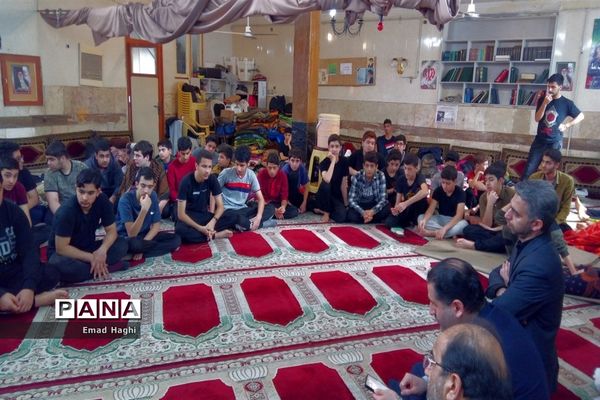 برگزاری مراسم معنوی اعتکاف دانش‌آموزی با عنوان «فرصت وصل» در رشت