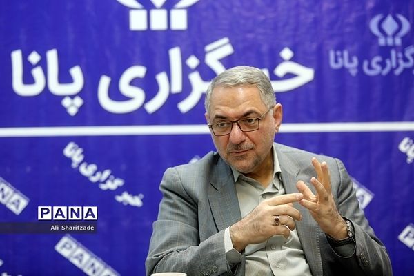 بازدید محمود امانی طهرانی دبیرکل شورای عالی آموزش‌ و پرورش از خبرگزاری پانا