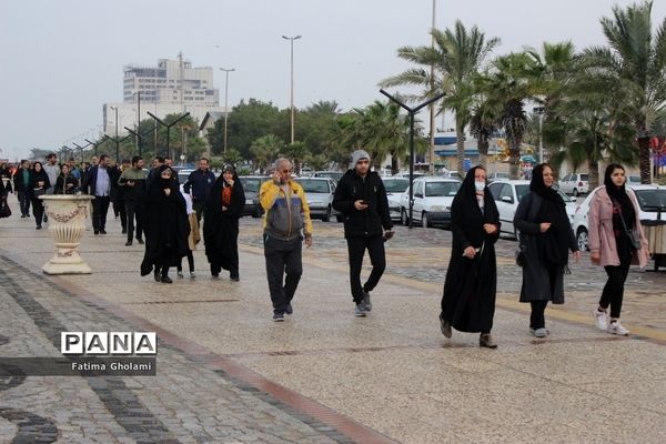 همایش پیاده‌روی خانوادگی صبح و نشاط در بوشهر