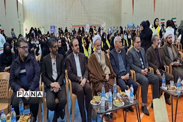 برگزاری همایش بزرگ استانی یاوران انقلاب در  اصفهان-1