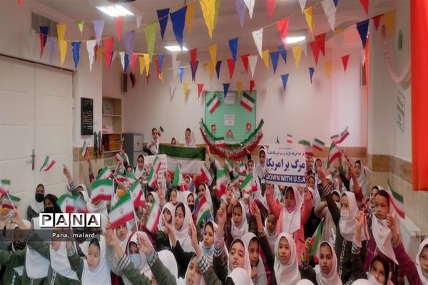 برگزاری جشن دهه فجر در مدارس ملارد
