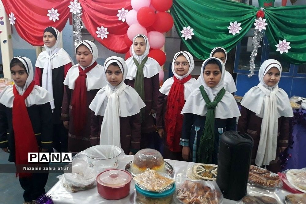 برگزاری جشنواره فجر و سلامت در دبستان حضرت زهرا(س) ۲ رودهن